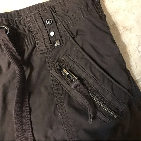 ▪️Dalia Collection Capris - Picture 3 of 11